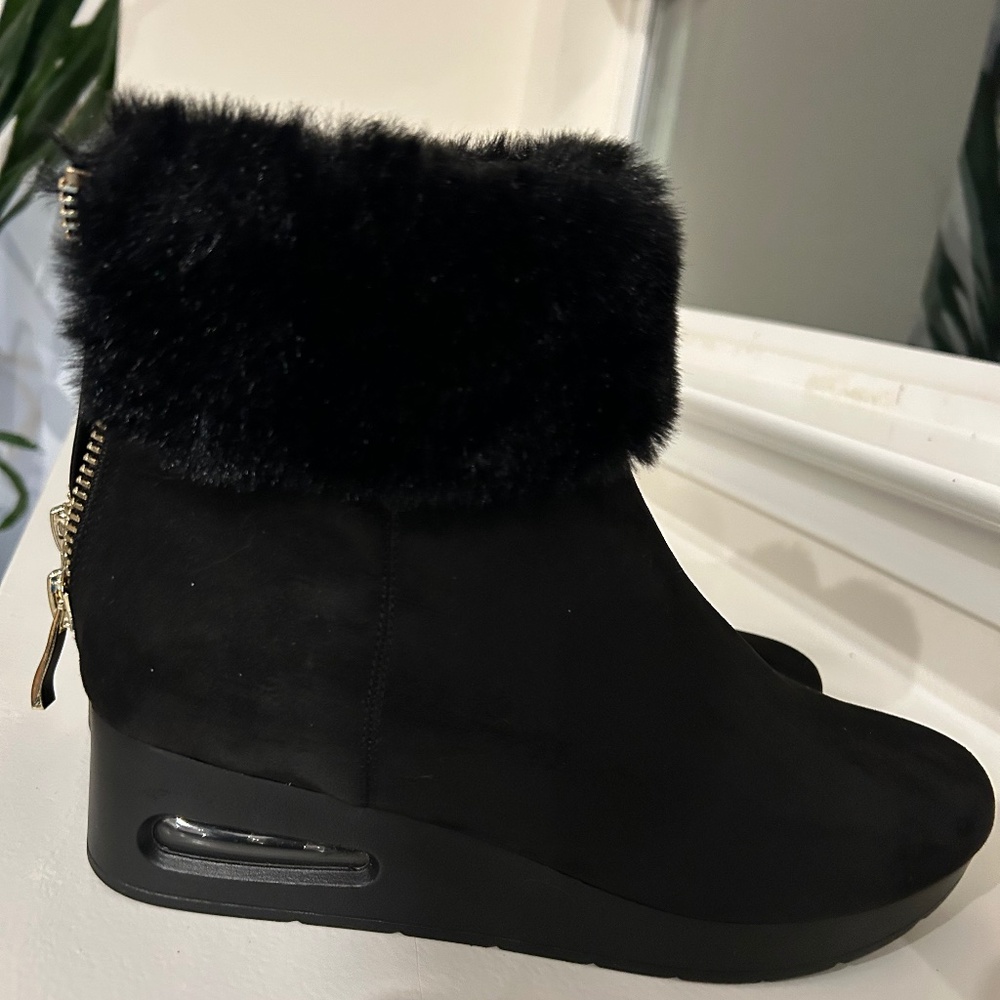DKNY ankle boots